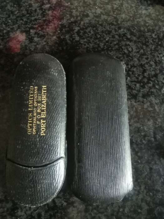2 VINTAGE GLASS CASES