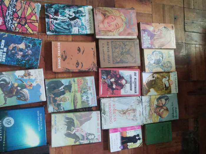 LOT STORY BOOKS