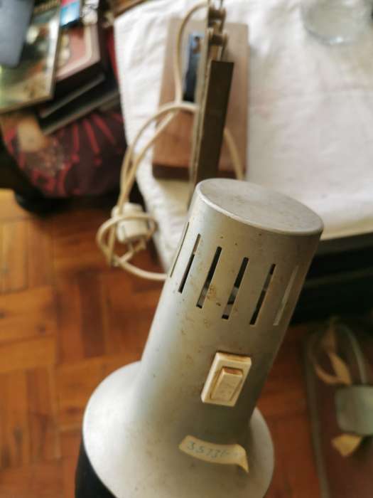 VINTAGE DESKTOP LIGHT