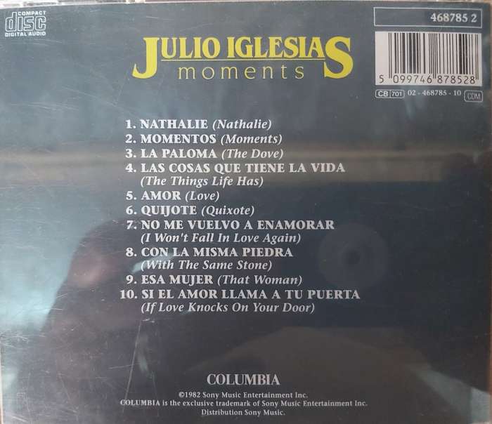 Julio Iglesias - Moments