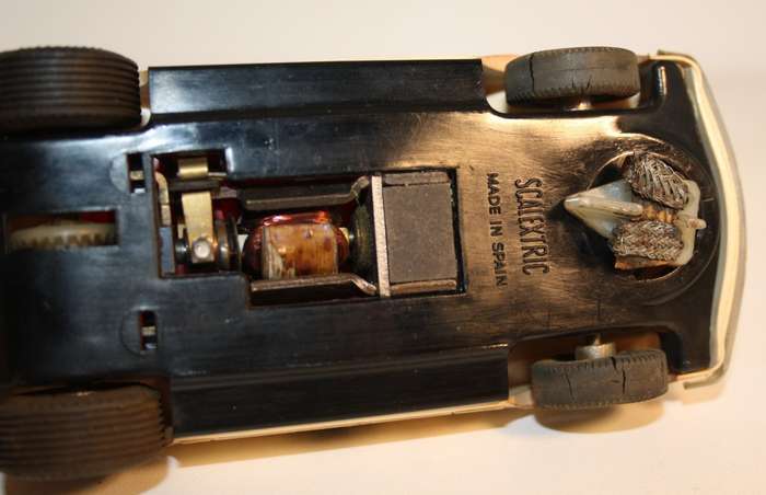 Vintage Scalextric Mercedes 250SL (made in Spain) REF. C-32