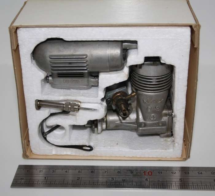 O.S.  MAX 20  RC Model Aircraft Engine & OS 702 Muffler