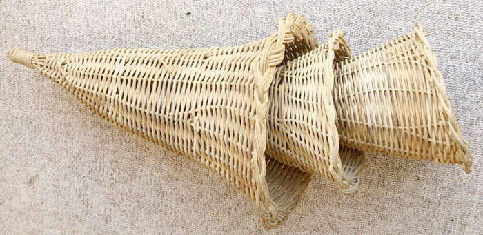 BASKETS CORNUCOPIA HORN OF PLENTY FRENCH WICKER DINING TABLE SET OF 3