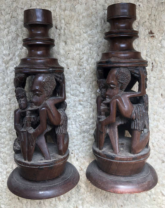 AFRICAN WOOD CARVING
