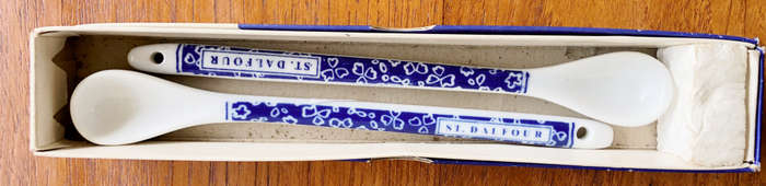 SPOON JAM CONDIMENT SODA SAUCE  BLUE AND WHITE PORCELAIN SET OF TWO IN ORIGINAL BOX