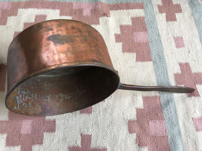 COPPER LARGE POT STITCHED WITH HAND MADE LONG COPPER HANDLE