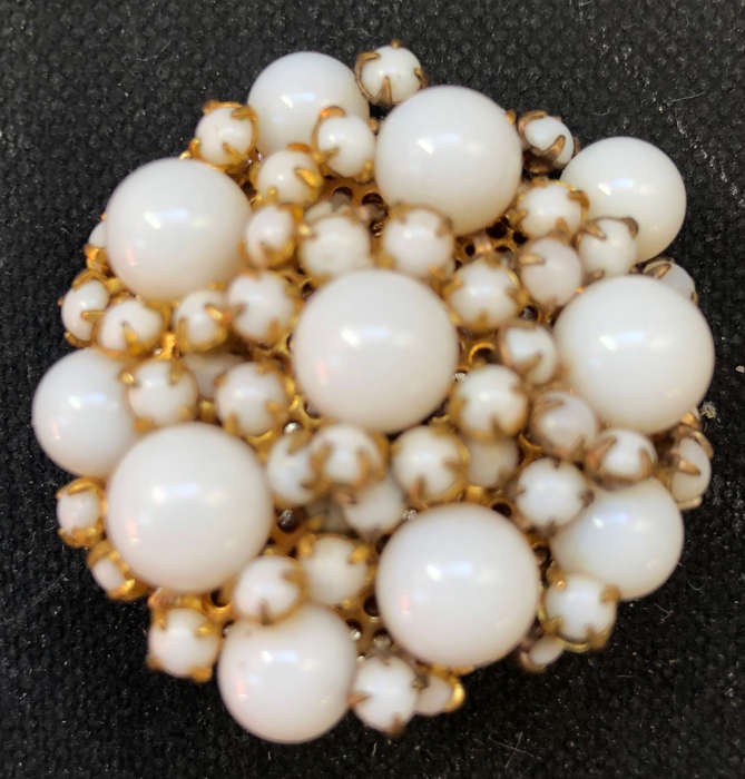 BROOCH CORAL GLASS VINTAGE