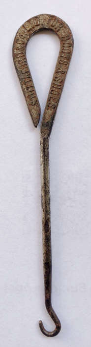 BOOT LACE HOOK VINTAGE ADVERTISING STUTTERFORDS & CO
