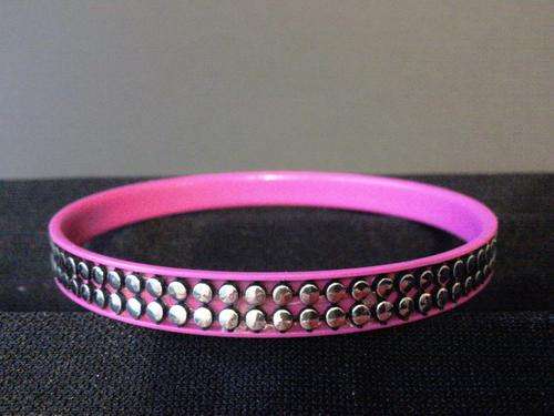 Stud Bangle Pink