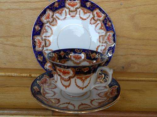Royal Albert Crown Unnamed Trio