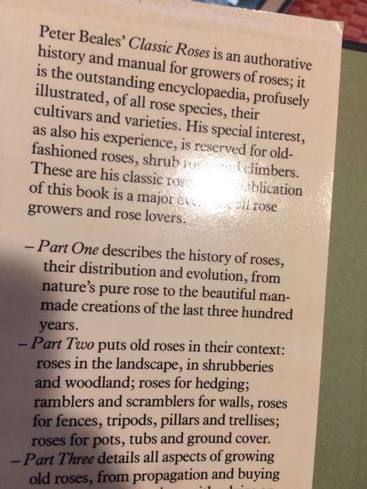 Classic Roses: An Illustrated Encyclopaedia and Growers Manual - Peter Beales (1985 1st Edition)