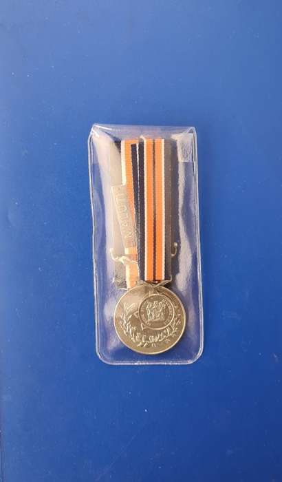 SADF - GENERAL SERVICE MEDAL + MALUTI BAR - FULL SIZE + MINIATURE
