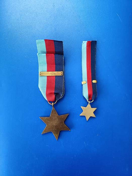 WW2 - 1939-45 STAR - FULL SIZE + MINIATURE + BATTLE OF BRITAIN CLASPS
