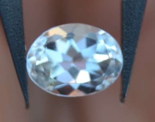 1.29Ct Natural Topaz Starting at R1 No reserve