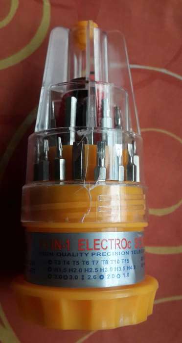 Screwdriver Set 31 in 1