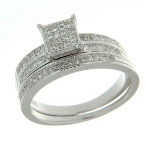 Solid 925 Sterling Silver & CZ ring  size #8 + 4.28g