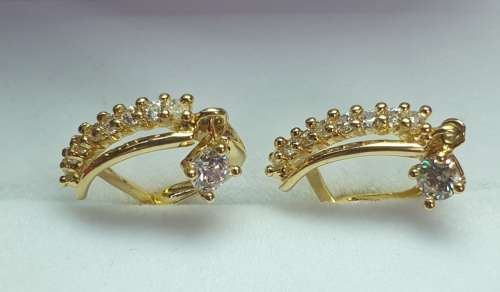 18 ct Diamond Earrings