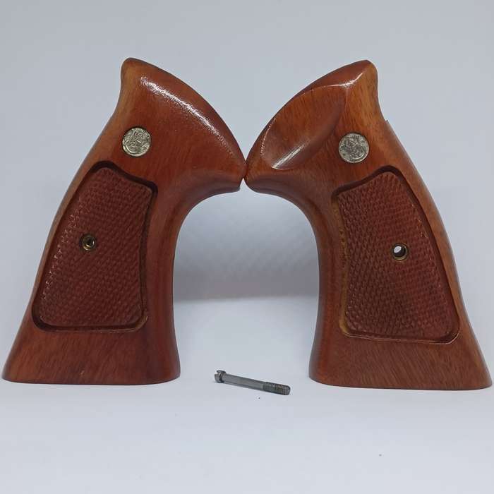 Smith & Wesson Wooden Checkered Hand Grips For a Model 29 - 44 Magnum N frame