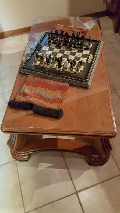 Beautiful Coffee Table With Glass