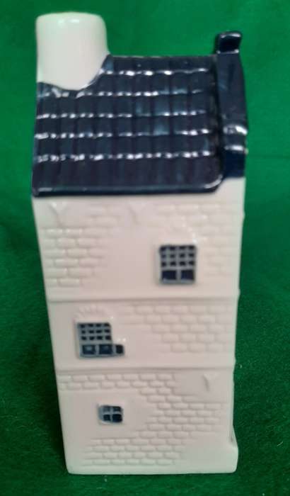 BLUE DELFT KLM BY BOLS MINIATURE HOUSE NO 28
