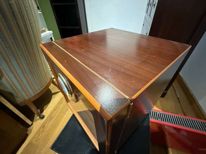 Humidor with space for 50 cigars