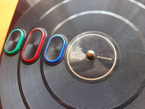DJ Hero Renegade Edition