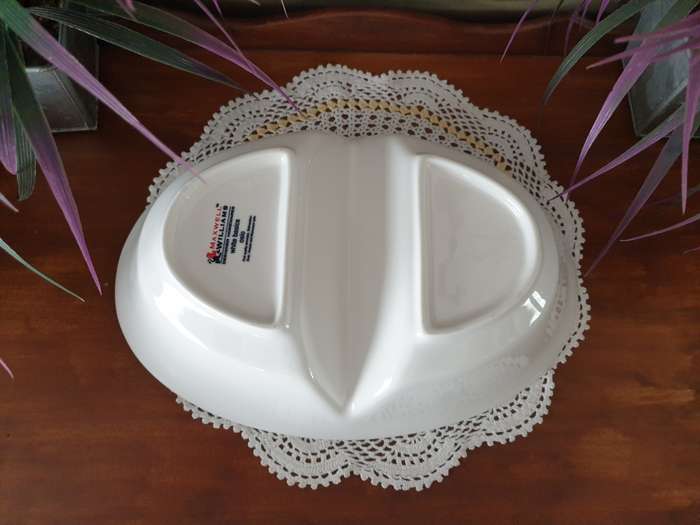 Maxwell & Williams DIVIDED SNACK BOWL