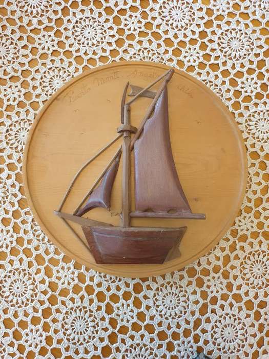 Wooden wall ornament