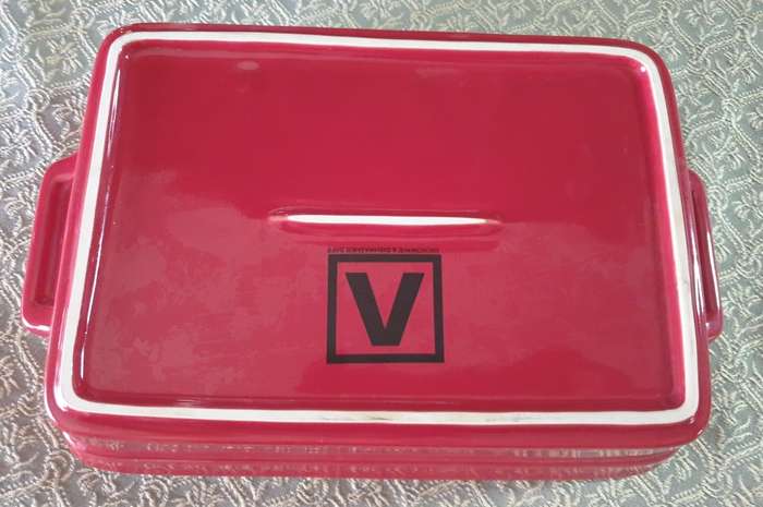 Medium Very Heavy Casserole Bowl | Very Good Condition | Bright Red |