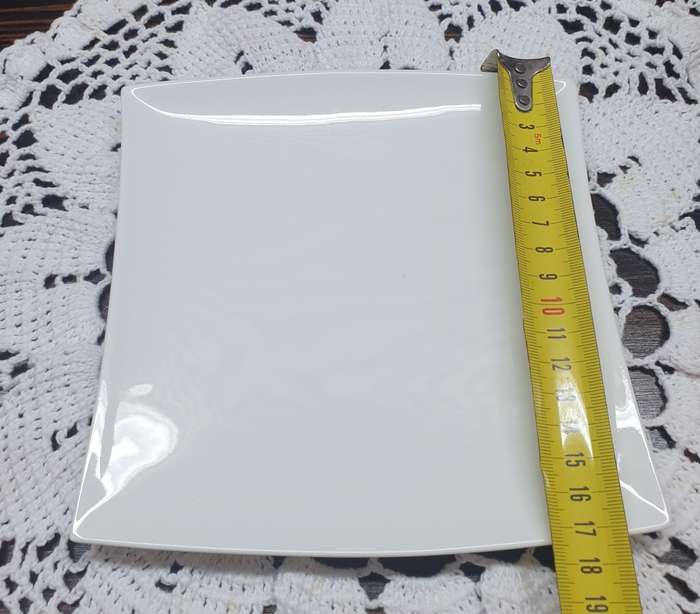 Maxwell & Williams REPLACEMENT PLATE