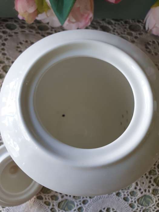 Maxwell & Williams COFFEE POT