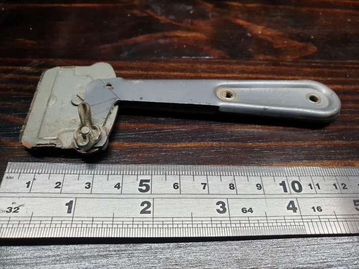 Vintage circa 1950`s Red Devil `Jak-Nife`