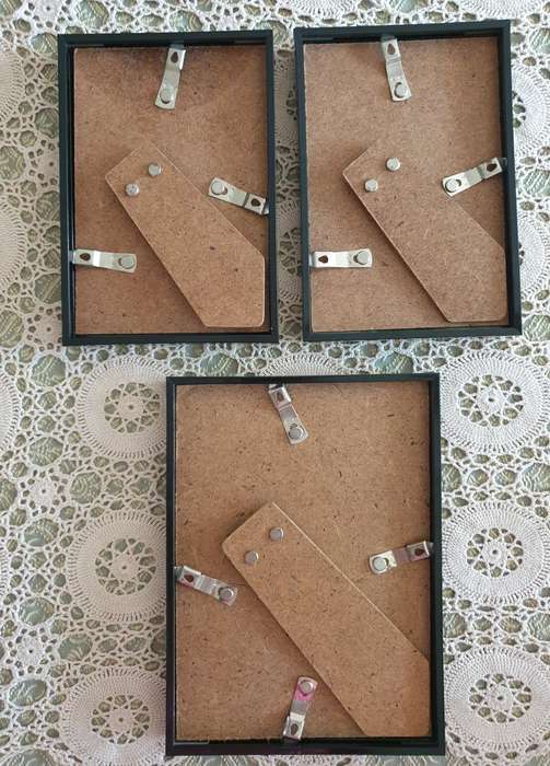 SET OF PRINTS WITH PHOTO FRAMES