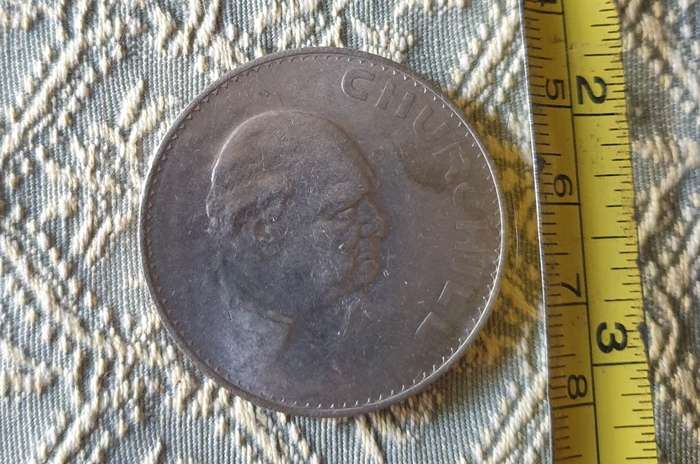 1965 Churchill Crown
