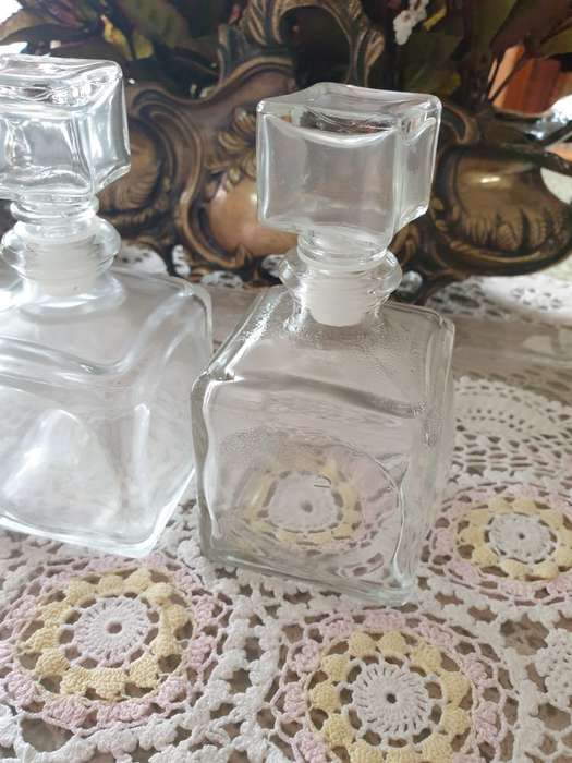 SET OF PERFUME BOTTLES | DECOR | HOME |