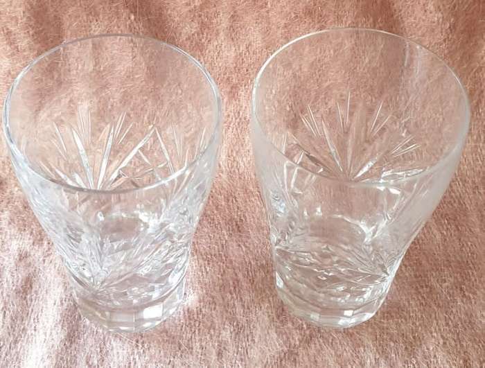 SET OF TWO CRYSTAL GLASSES