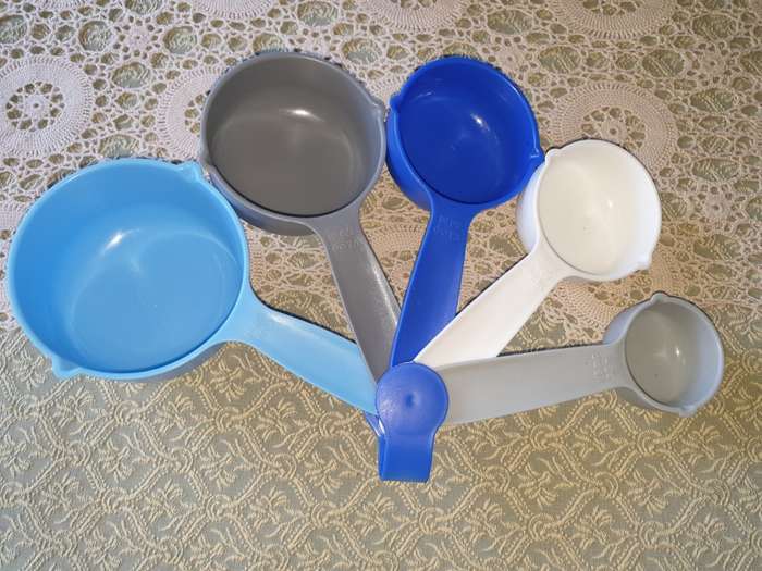 Measuring cups