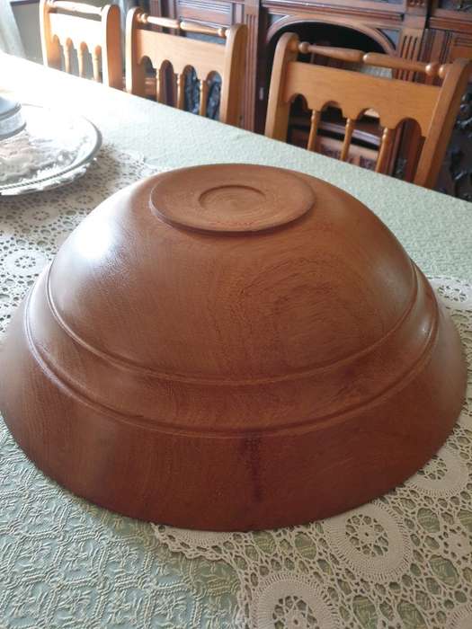 Large wooden bowl in beautiful condition
