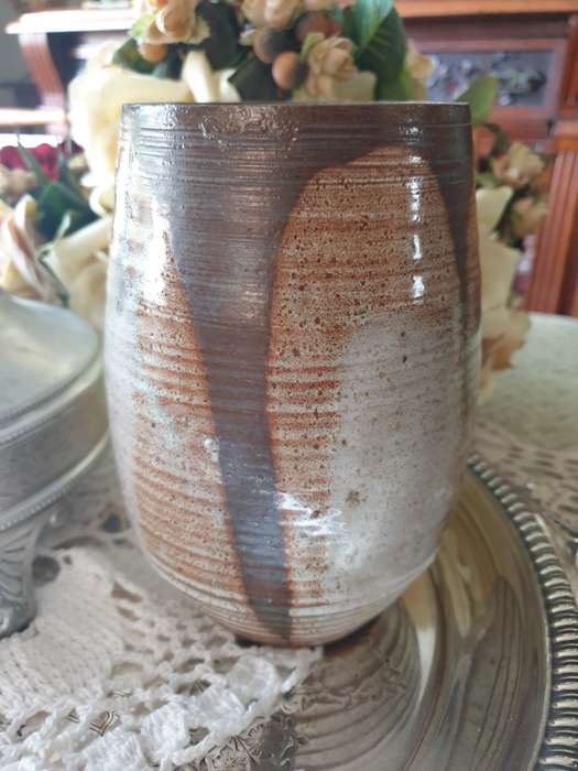 POTTERY VASE