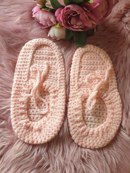 Handmade Crochet Slippers In Pink - SIZE 5-6 ADULT