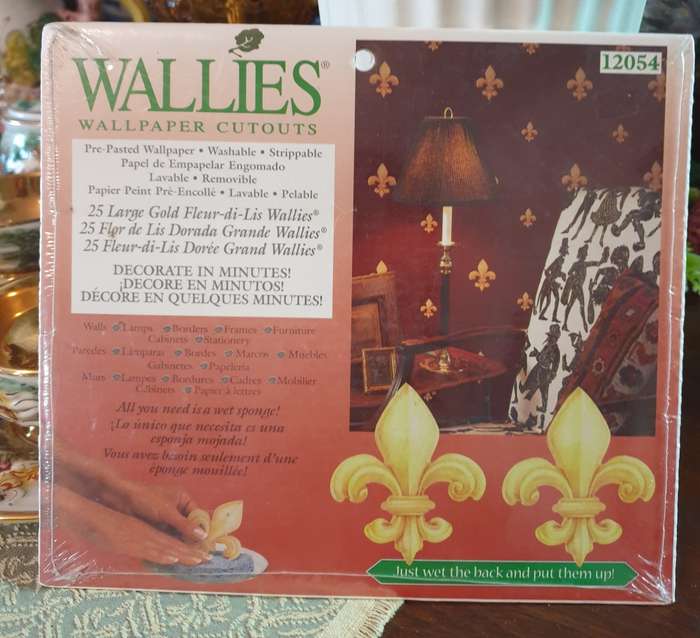 Wallies Wallpaper Cutouts  | PRINTED IN THE  USA |