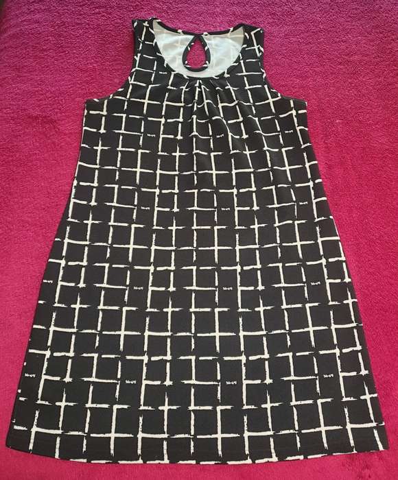 DRESS SIZE 36
