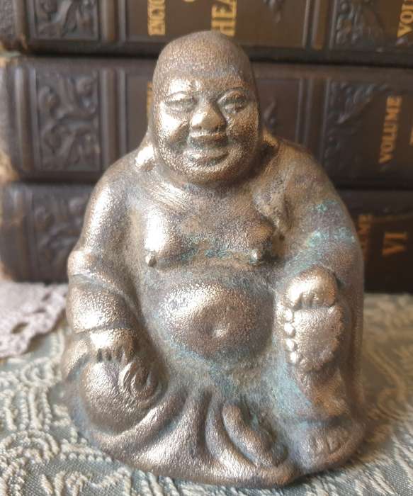 BRONZE BUDDHA