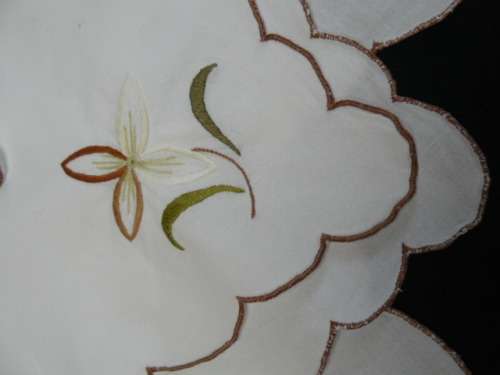 VINTAGE COTTON EMBROIDERED CLOTHS X 6 REDUCED