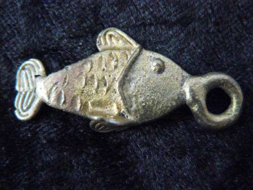 ASHANTI BRASS FISH PENDANT FROM GHANA