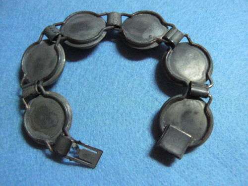 BRACELET WITH SEMI PRECIOUS STONES