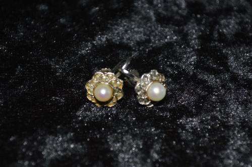 Very pretty ` faux pearl` and marcasite silver toned earrings and pendant set
