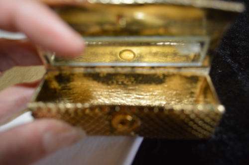 Whiting and Davis lipstick case with matching earrings and free gift reduced !!!!!!!!!!!!!