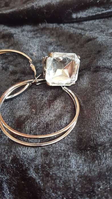 Lovely bling Ring with large Hoop earrings