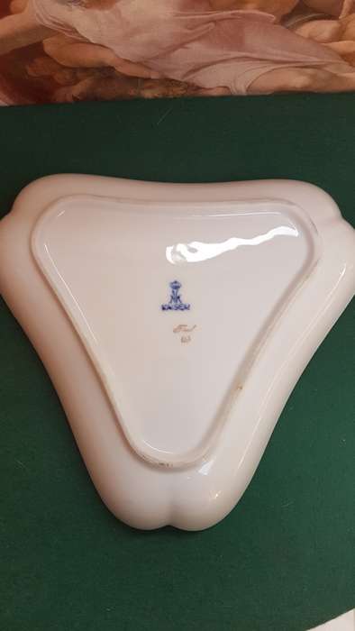 Kaiser Tirol snack dish stunning No 787 19.5x22.5cm